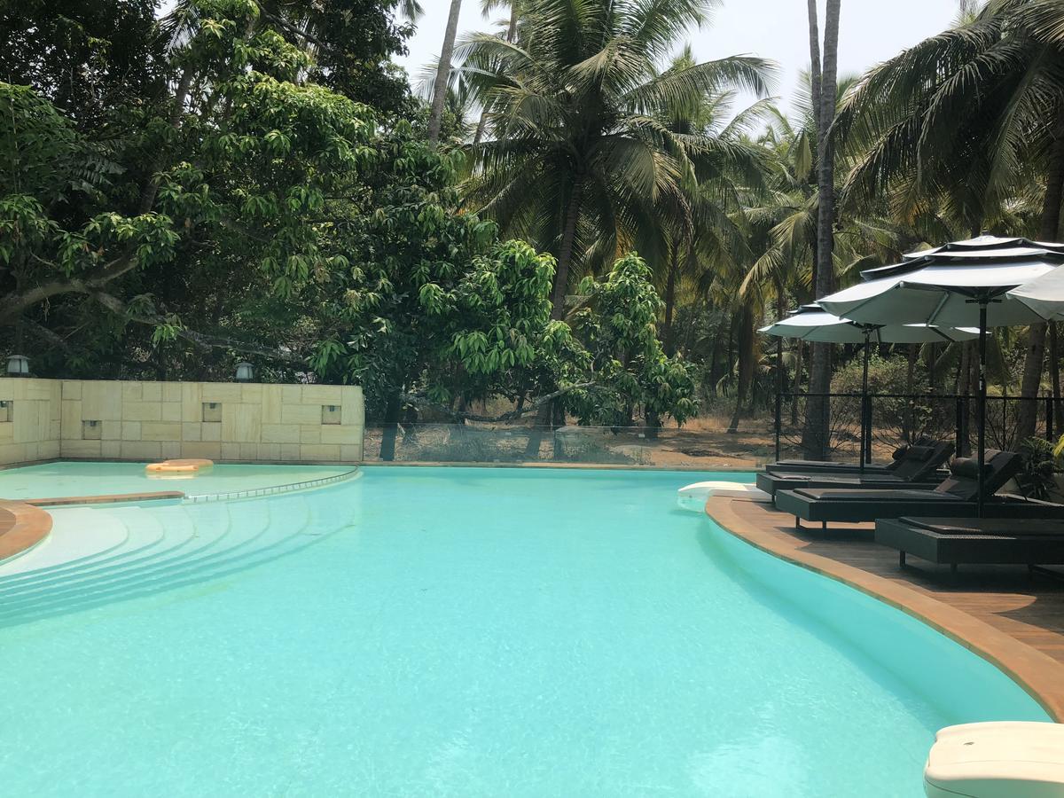 Coco Goa Hotel Arpora Exterior foto