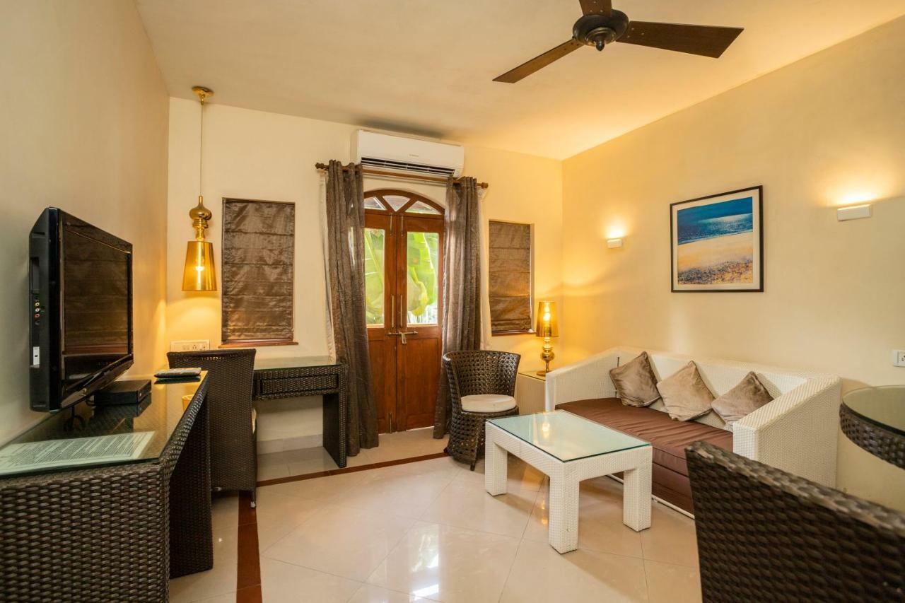 Coco Goa Hotel Arpora Exterior foto